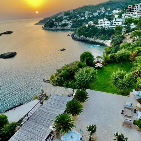 Ferienwohnung Le Petit Bonheur Ulcinj Exterior foto